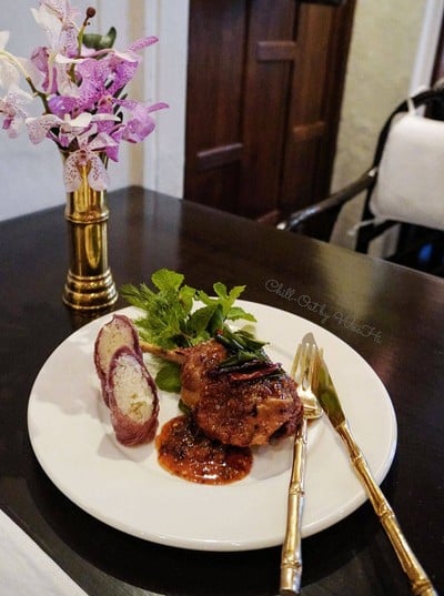 ลาบขาเป็ดกงฟี