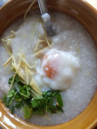 เมนูของร้าน แป๊ะโจ๊กหม้อทองเหลือง ๓๘ ปี บางซื่อ (Bang Sue)