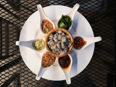 หอยนางรมทรงเครื่อง