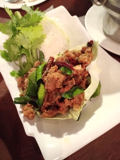 ลาบหมูทอด