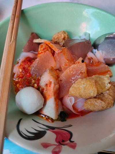 อาหาร หรือ เครื่องดื่ม