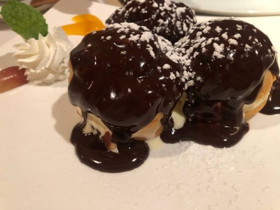 เอแคลร์ไส้ไอศครีมวานิลลา