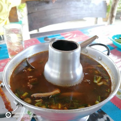 แซ่บเครื่องในวัว