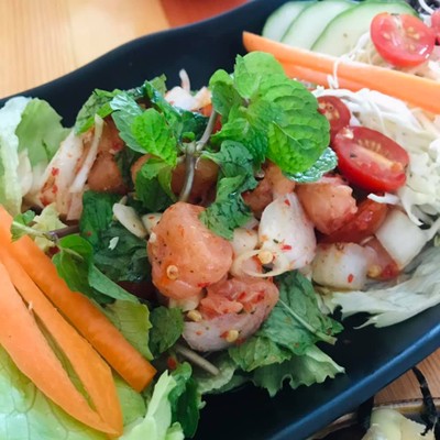 อาหาร หรือ เครื่องดื่ม