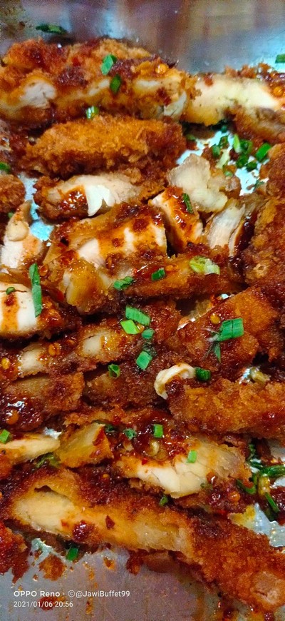 ไก่ทอดซอสแจ่ว XO