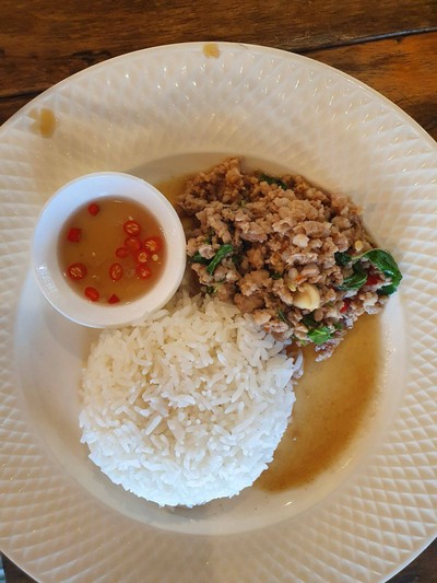 ข้าวกระเพราหมูสับ