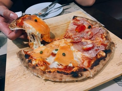 San Marzano พิซซ่าเตาฟืน