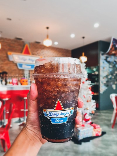 อาหาร หรือ เครื่องดื่ม