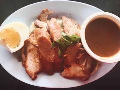 หมูแดงสับ