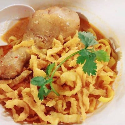 ข้าวซอยไก่