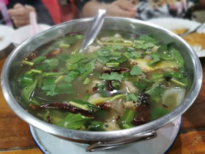 ต้มแซ่บกระดูกหมู