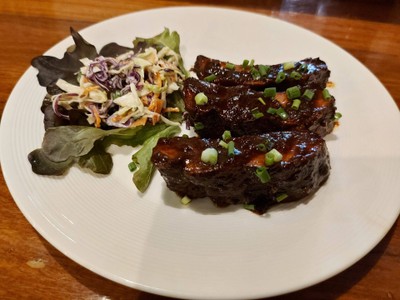 อาหาร หรือ เครื่องดื่ม