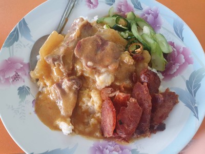 แกงกะหรี่เนื้อ+กุนเชียง