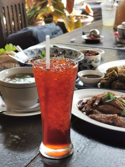 อาหาร หรือ เครื่องดื่ม