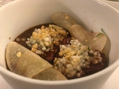 Pork cheeks -potato-onion