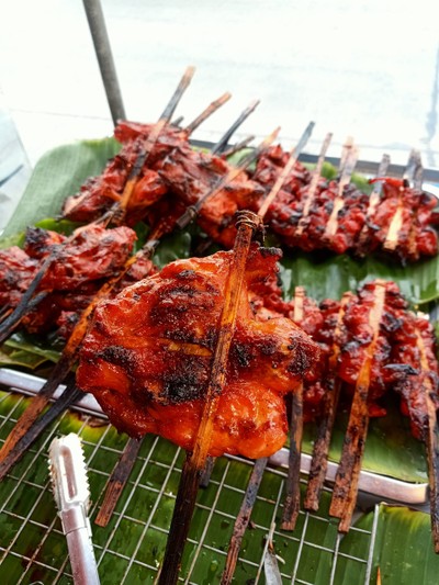 อาหาร หรือ เครื่องดื่ม