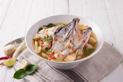 ต้มยำปลากะพง ร้อนๆ