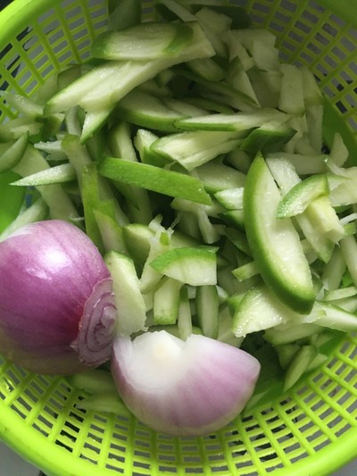 วิธีทำ ยำมะม่วง วิธีทำ ยำมะม่วง