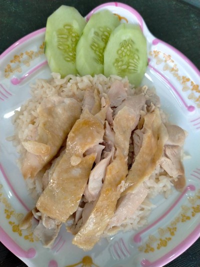 ข้าวมันไก่ต้ม