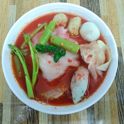 ก๋วยเตี๋ยวลูกชิ้นปลาพหลโยธิน40 ก๋วยเตี๋ยวลูกชิ้นปลาพหลโยธิน40