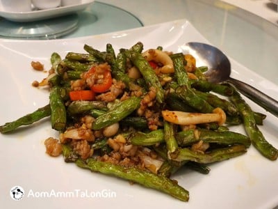 ถั่วแขกผัดหมูสับ