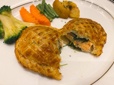 Salmon Wellington
