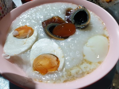 โจ๊กรวมมิตร 3 ไข่