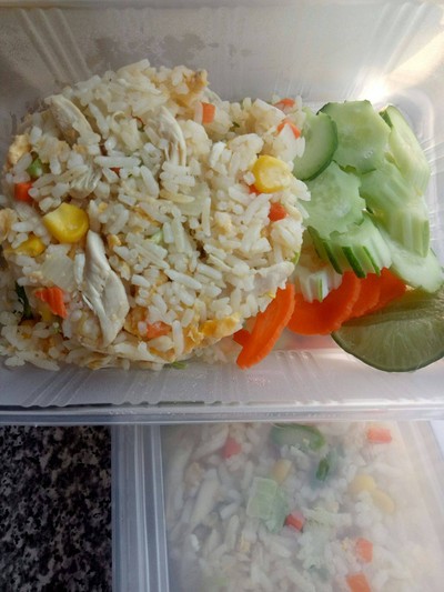 อาหาร หรือ เครื่องดื่ม