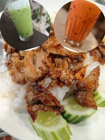 ข้าวราดหมูทอดกระเทียมและน้ำอัดลม