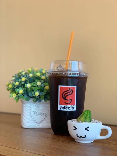 กาแฟเย็น บ้านใร่ บอรก ปรุงน้ำผึ้ง