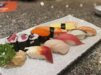 NIGIRI SUSHI