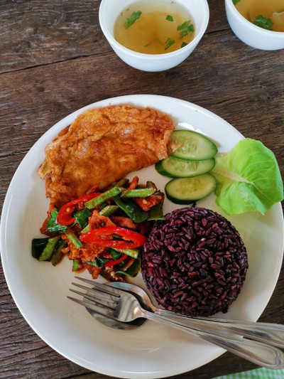 ข้าว ผัดพริกแกง