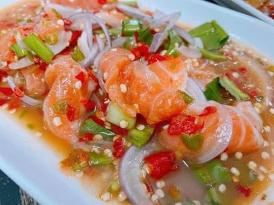 Little Yum 55 บาท ทุกเมนู แปดริ้ว