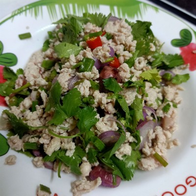 พล่าหมูสับโบราณ (ยำหมูล้วน)