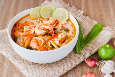 ตำยกครกนครแม่สอด (ส้มตำยกครก) แม่สอด ตำยกครกนครแม่สอด (ส้มตำยกครก) แม่สอด