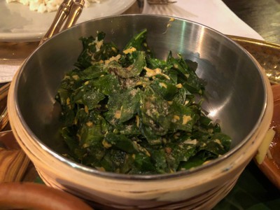 ผัดผักเหมียงไข่ออร์กานิกกุ้งเสียบ