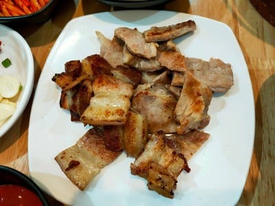 หมูย่าง