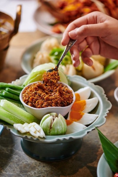 เมนูของร้าน Charm Eatery and Bar ราชครู