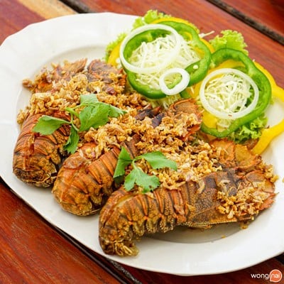 เมนูของร้าน เรือริมธาร