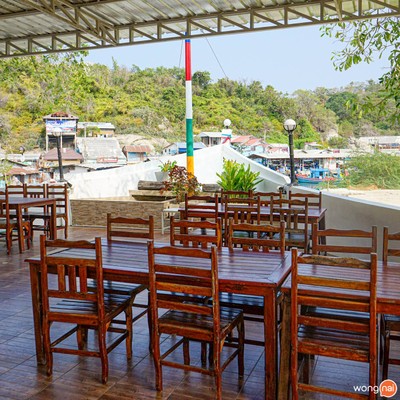 บรรยากาศ เรือริมธาร