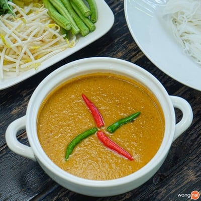 เมนูของร้าน ไก่ทอดโกศล by ครัวกรรณิการ์