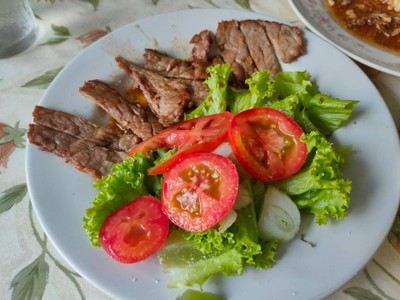 สลัดเนื้อสัน