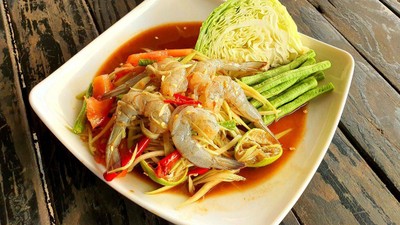 ตำกุ้งสด ครบเครื่อง