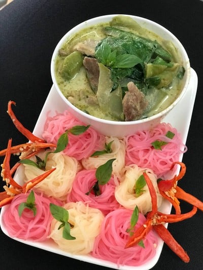 แกงเขียวหวานหมูใส่ฟักแม้ว 