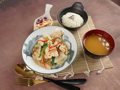 เซต หมูผัดซอสมิโซะ