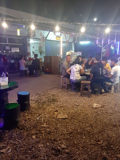 อาหาร หรือ เครื่องดื่ม