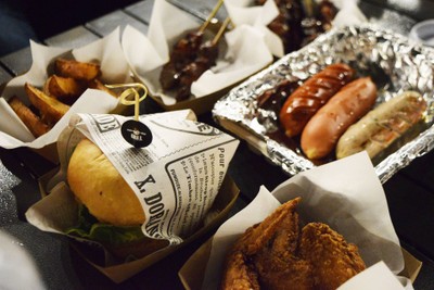 อาหาร หรือ เครื่องดื่ม