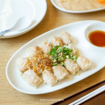 Jok โต๊ะเดียว centralwOrld