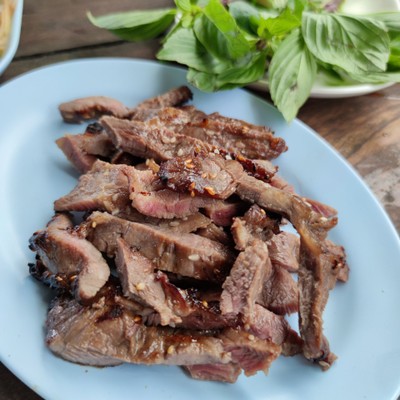 เนื้อย่าง
