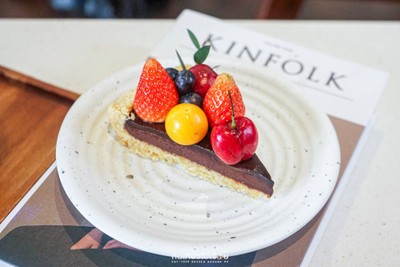 Mixed Fruit Chocolate Pie